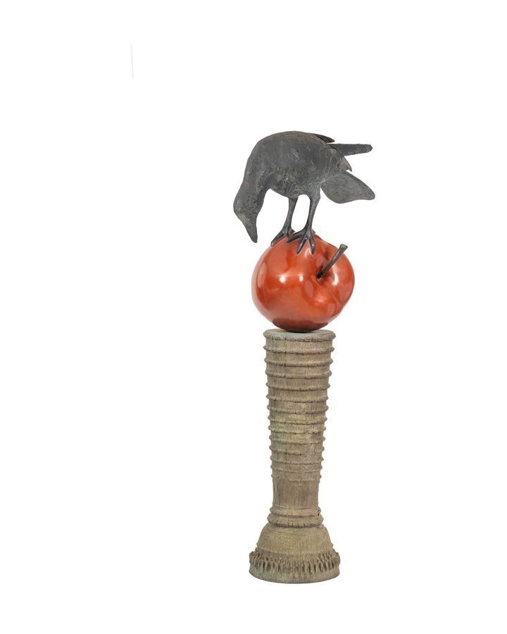 Lot 613: Peter Woytuk Monumental Bronze Raven on Apple Atop Column