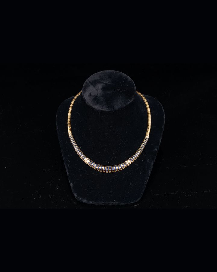 Lot 682: 18K Gold Graduated Sapphire and Diamond Collar Necklace