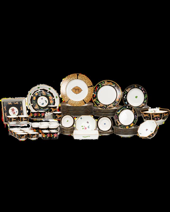 Lot 709: Lynn Chase “Jaguar Jungle” Porcelain Dinner Service, 76 Pieces