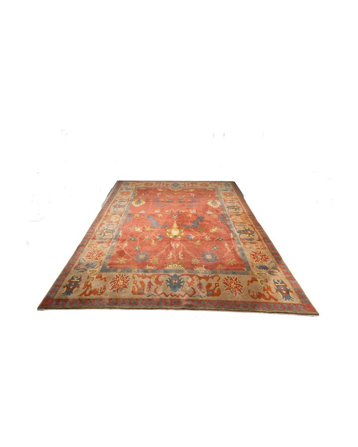 Lot 769: Tufenkian Arts and Crafts Style Rug, 12' x 15'
