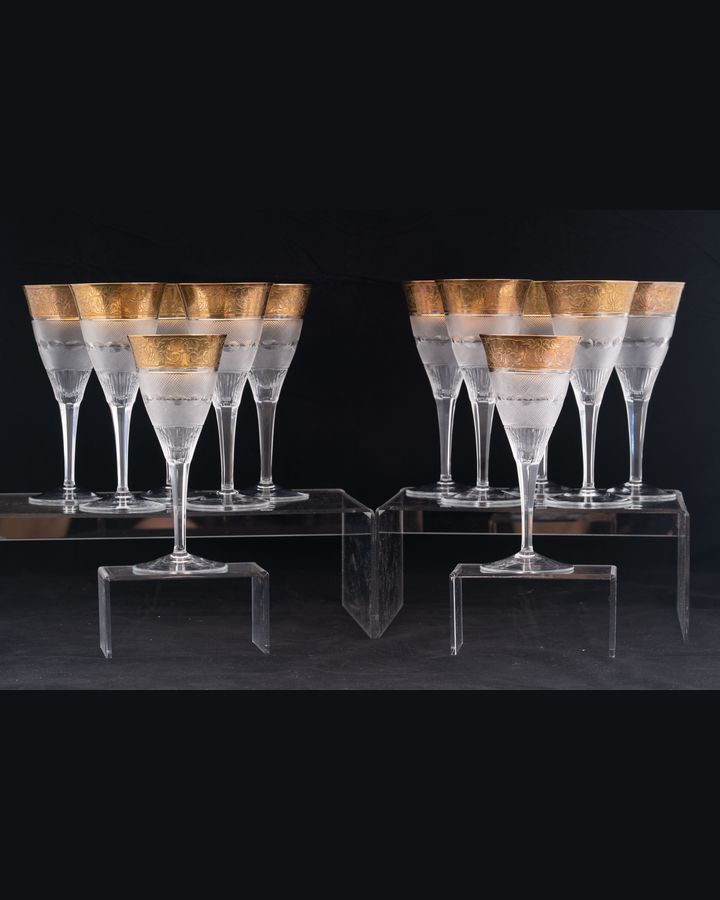 Lot 246: (12) Moser Splendid Hand-Cut Gilt Wine Goblets in Original Boxes